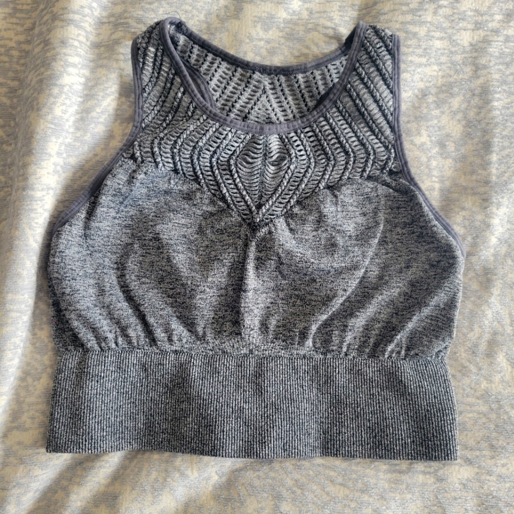High neck sportsbra size s/m